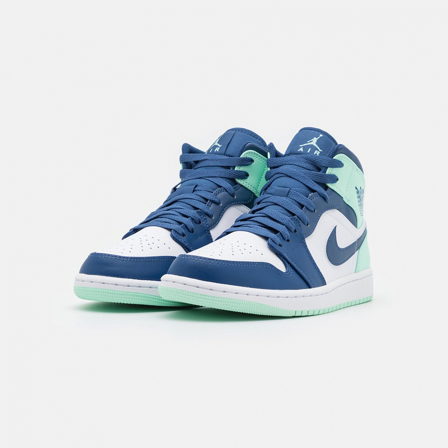 Фото № 2 с приближением к товару «‎Air Jordan 1 »