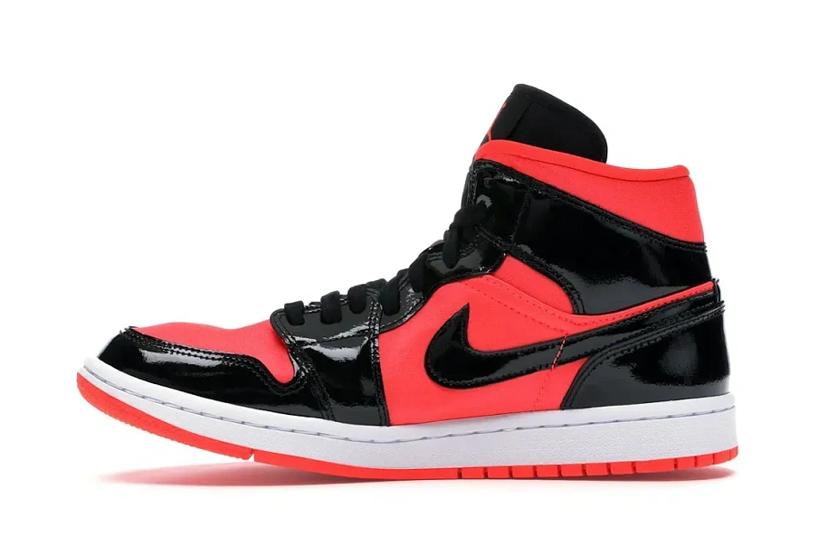 Фото № 3 с приближением к товару «‎Jordan 1 Mid Hot Punch Black »