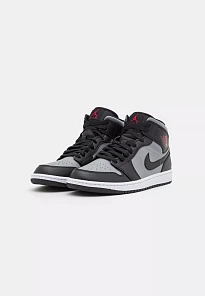 Фото № 3 с приближением к товару «‎AIR JORDAN 1 MID»