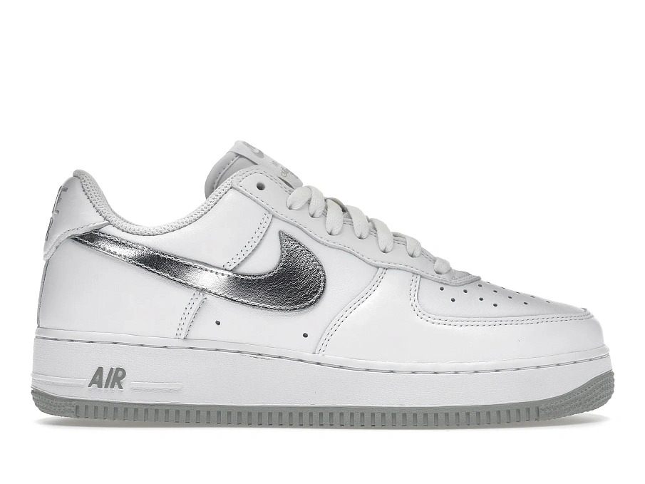 Фото № 1 с приближением к товару «‎Nike Air Force 1 07 Low Color of the Month White Metallic Silver»