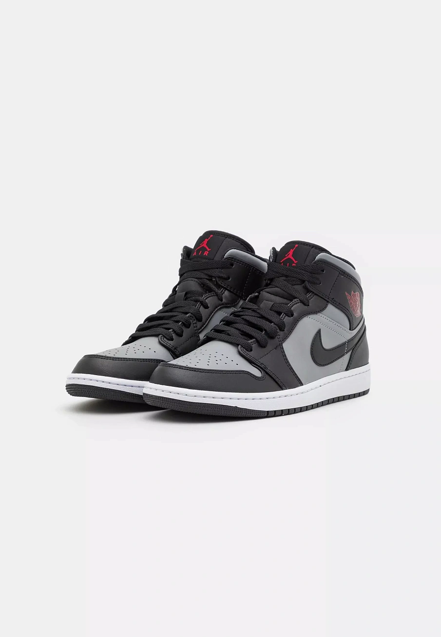 Фото № 3 с приближением к товару «‎AIR JORDAN 1 MID»