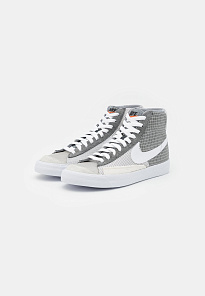 Фото № 4 с приближением к товару «‎Nike Blazer ’77 Patch »