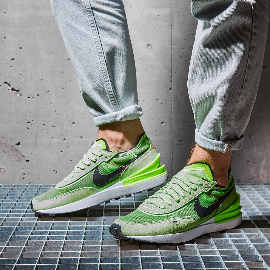 Фото № 2 с приближением к товару «‎Nike Waffle One»