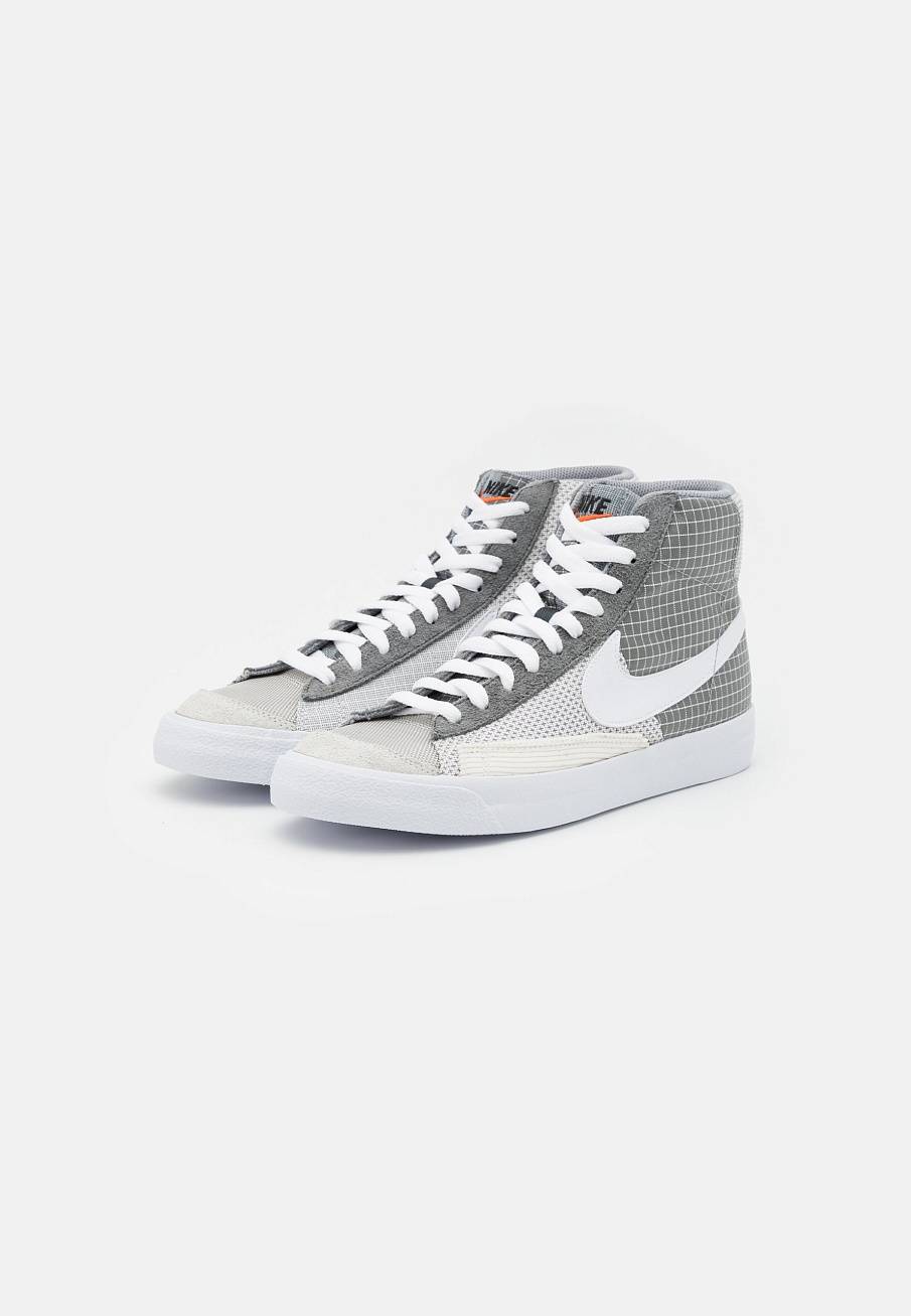 Фото № 4 с приближением к товару «‎Nike Blazer ’77 Patch »