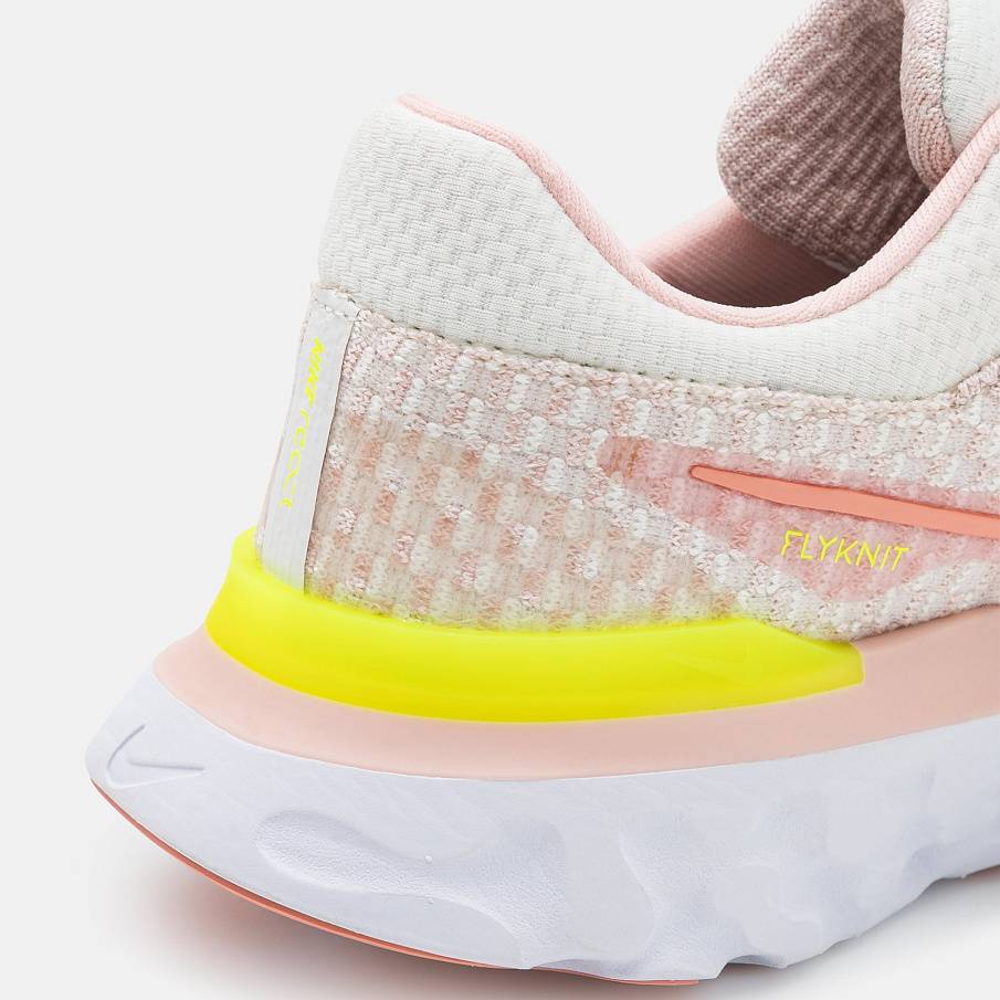 Фото № 3 с приближением к товару «‎Nike React Infinity FK 3»