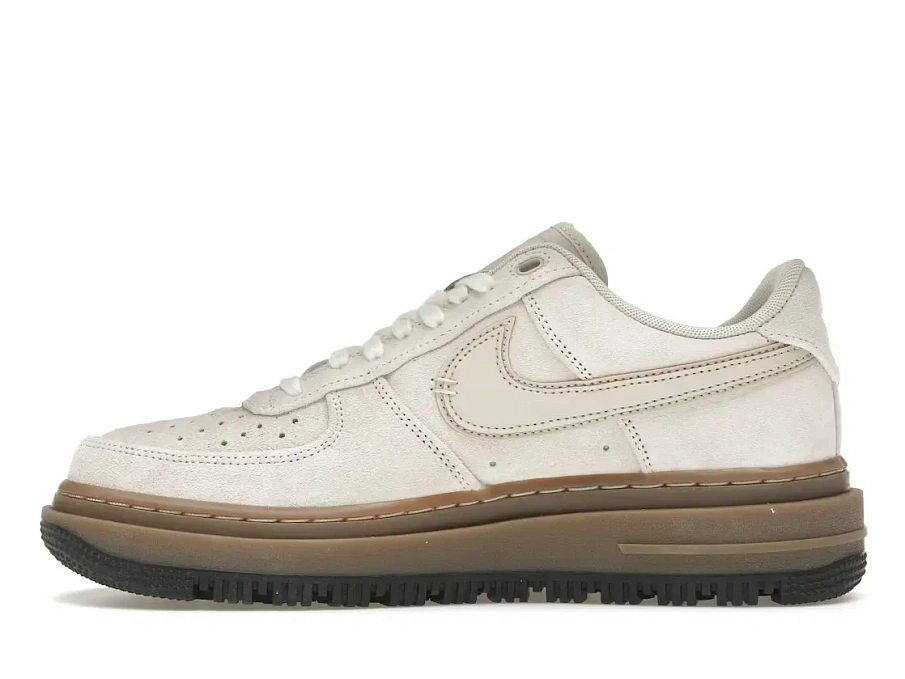 Фото № 3 с приближением к товару «‎Nike Air Force 1 Low Luxe»