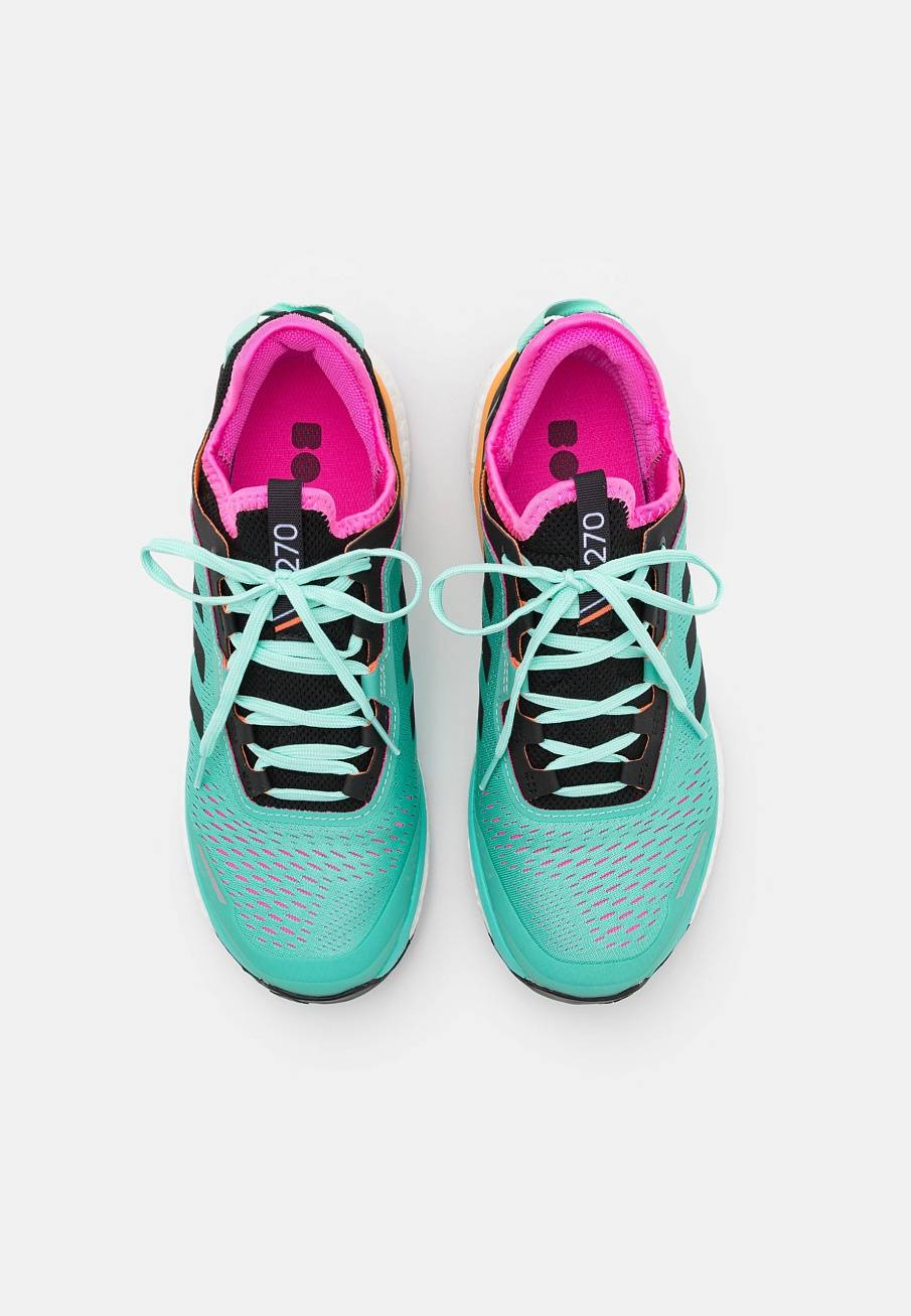 Фото № 4 с приближением к товару «‎Adidas Terrex Agravic »
