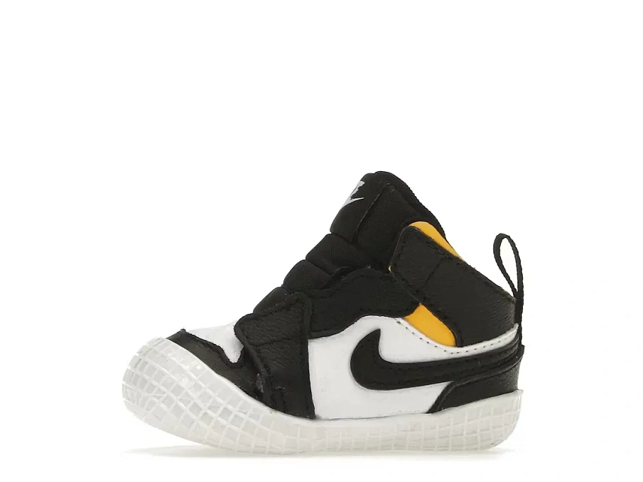 Фото № 3 с приближением к товару «‎Jordan 1 Crib Bootie»
