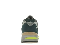 Фото № 4 с приближением к товару «‎New Balance 991v2»