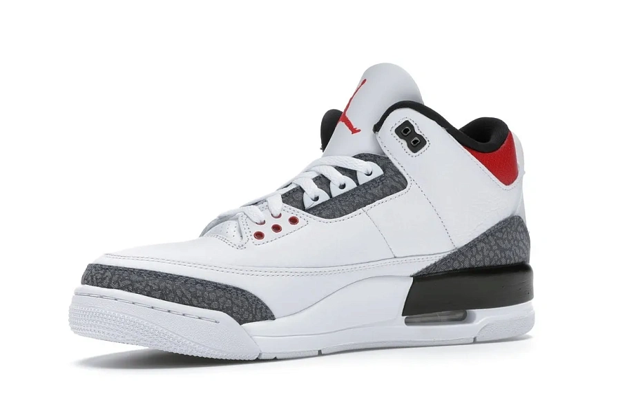 Фото № 3 с приближением к товару «‎Jordan 3 Retro SE-T CO JP Fire Red Denim»