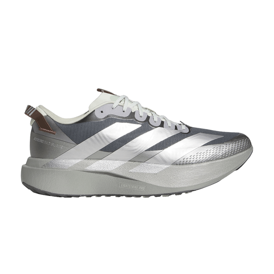 Фото № 1 с приближением к товару «‎adidas Adizero Evo Sl Atr Star Wars Mandalorian And Grogu Mandalorian & Grogu (KI5668)»