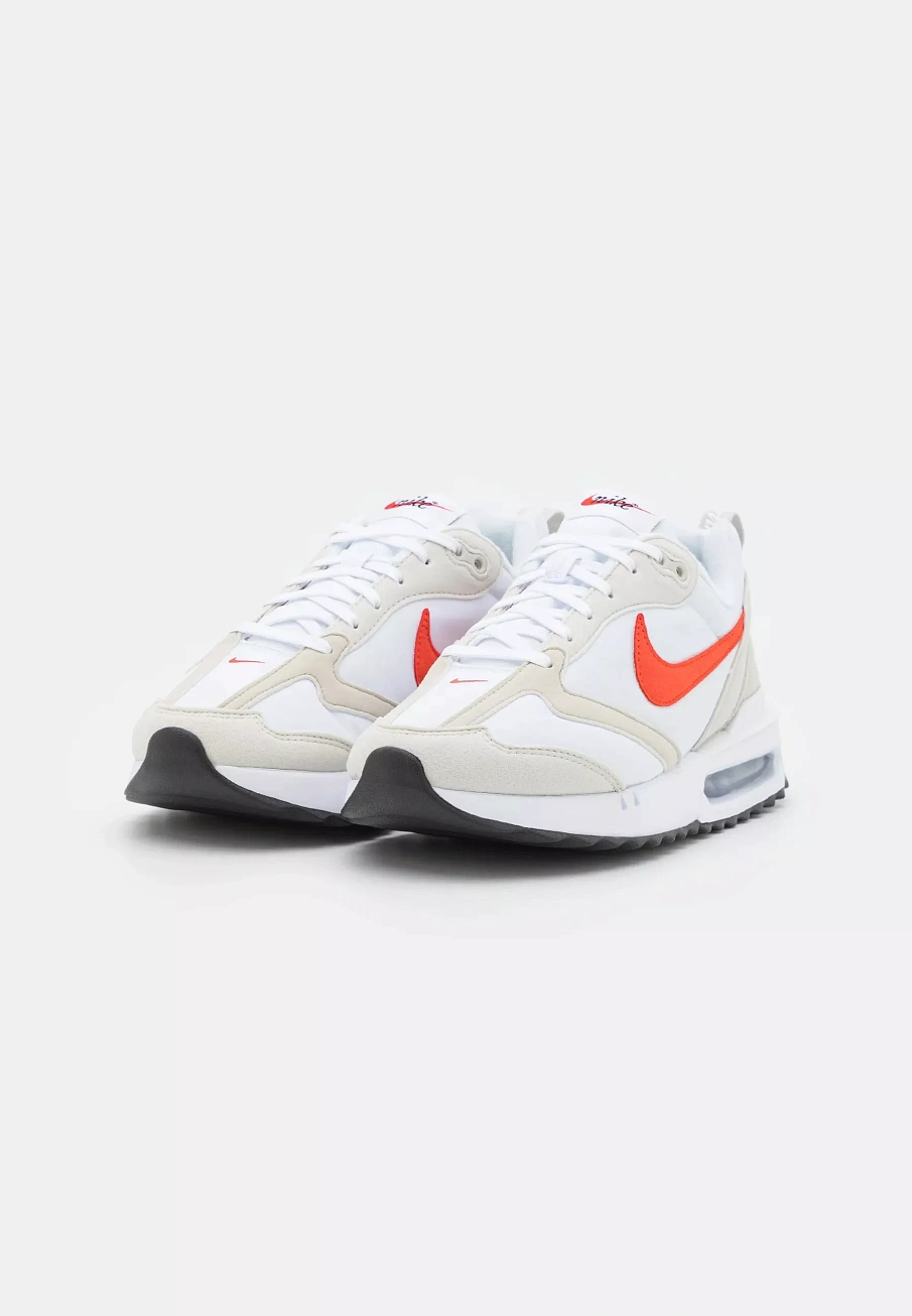 Фото № 3 с приближением к товару «‎AIR MAX DAWN»