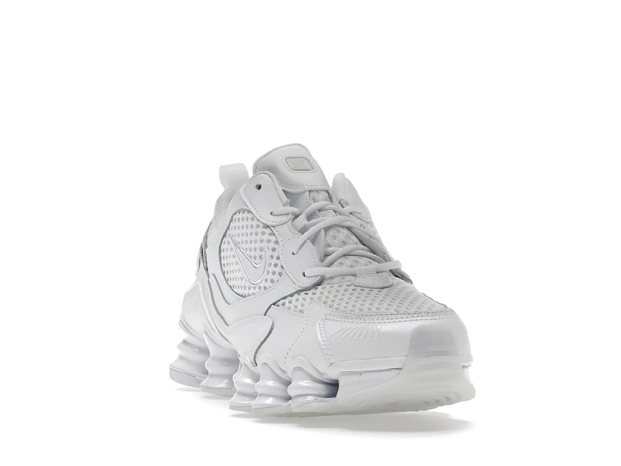 Фото № 4 с приближением к товару «‎Nike Shox TL Nova Triple White »
