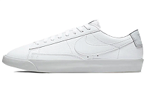 Фото № 1 с приближением к товару «‎Nike Blazer Low Lx 'Pure Platinum'»