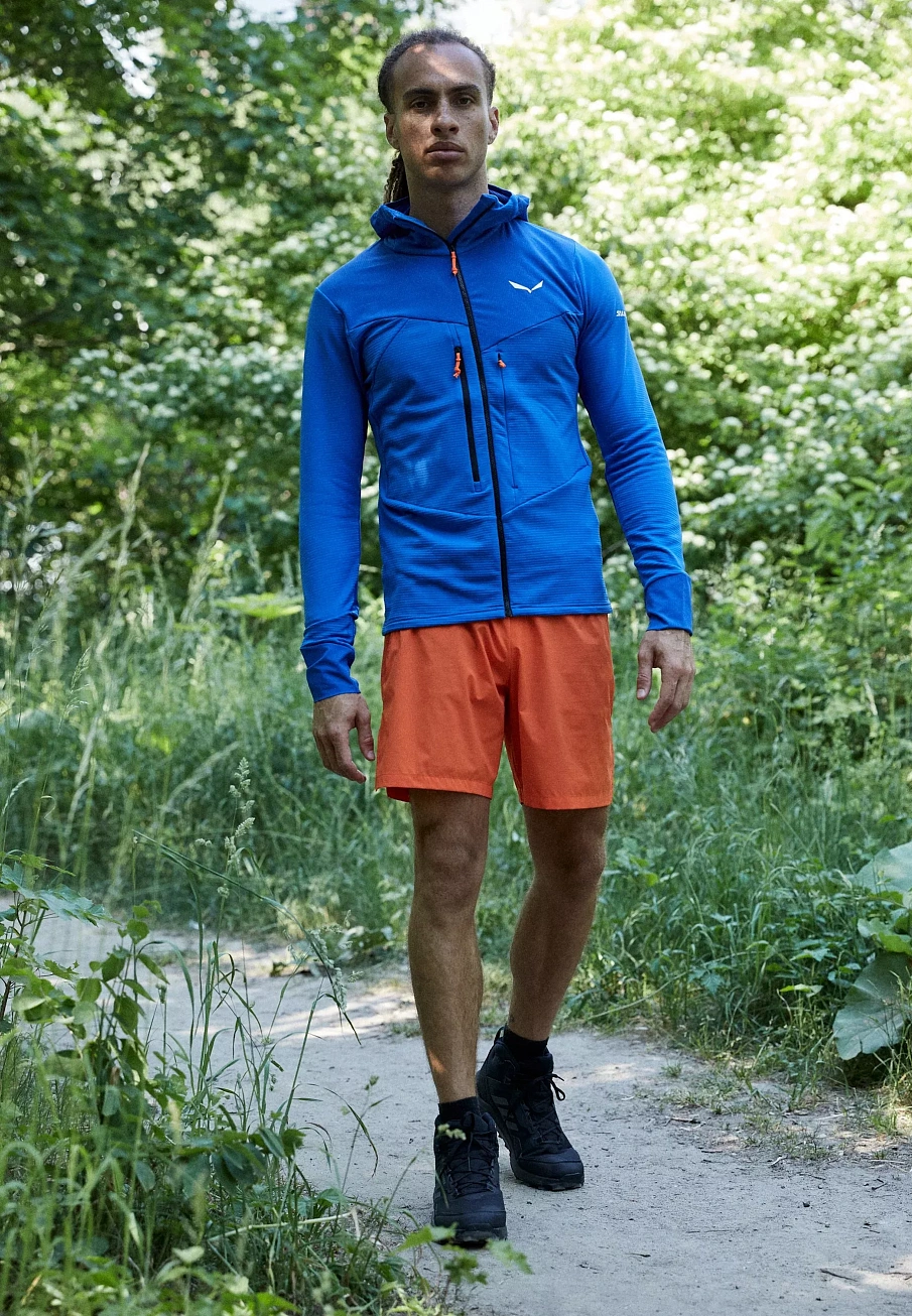 Фото № 4 с приближением к товару «‎TERREX  MID GTX»