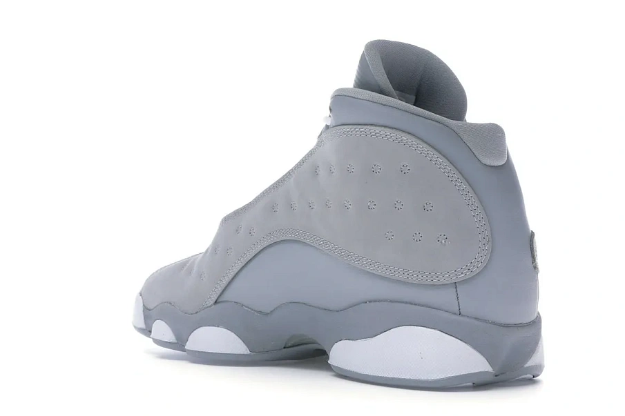 Фото № 6 с приближением к товару «‎Jordan 13 Retro Wolf Grey Deadly Pink »