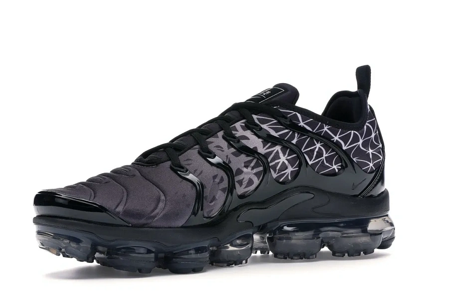 Фото № 3 с приближением к товару «‎Nike Air VaporMax Plus Geometric Black White»