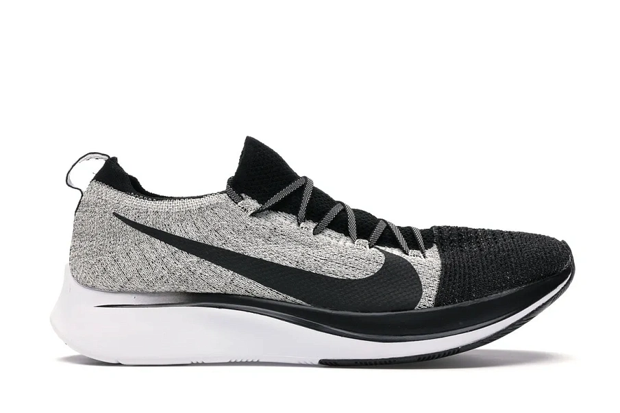 Фото № 1 с приближением к товару «‎Nike Zoom Fly Flyknit Black White»