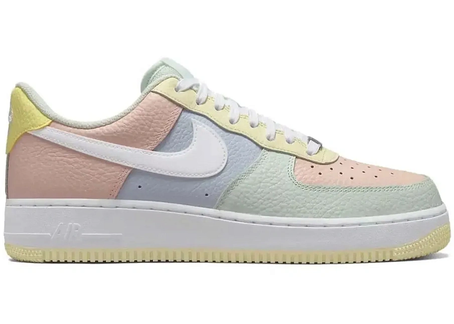 Фото № 1 с приближением к товару «‎Nike Air Force 1 Low '07 SN»