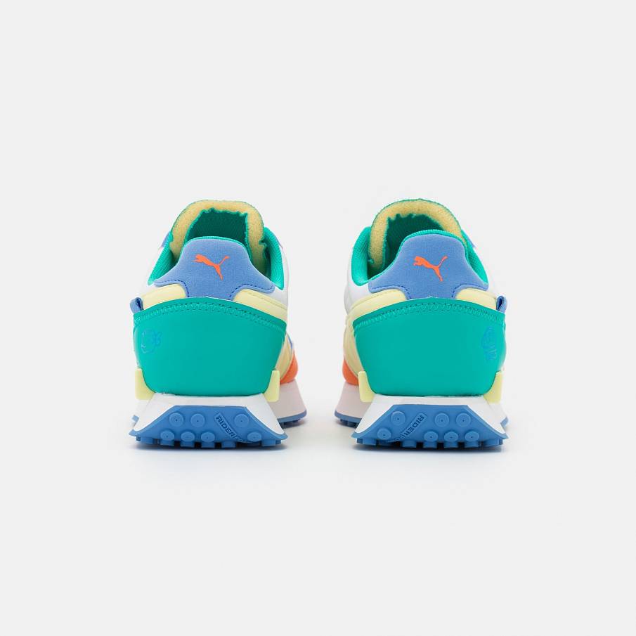 Фото № 3 с приближением к товару «‎Puma Future Rider »