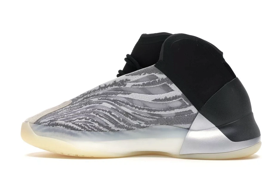 Фото № 5 с приближением к товару «‎adidas Yeezy QNTM (Lifestyle Model)»