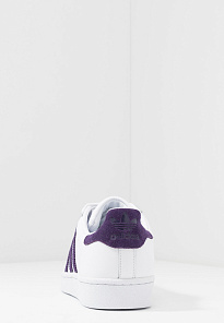 Фото № 4 с приближением к товару «‎Adidas Superstar »