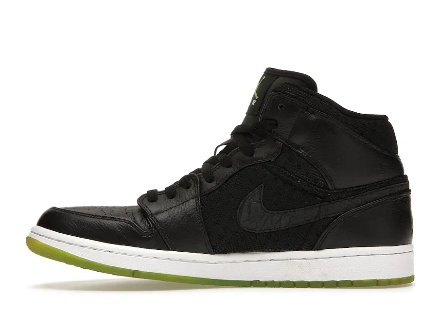 Фото № 3 с приближением к товару «‎Jordan 1 Phat Black Action Green»