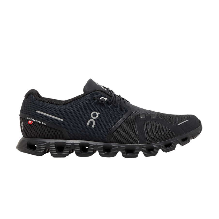Фото № 1 с приближением к товару «‎ON Cloud 5 All Black»