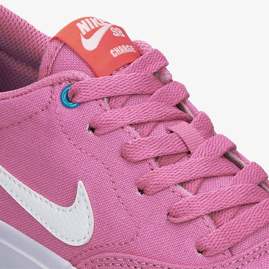 Фото № 3 с приближением к товару «‎Nike SB Charge Canvas»