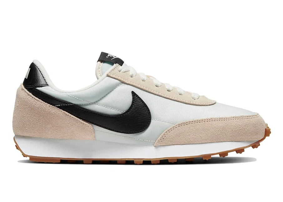 Фото № 1 с приближением к товару «‎Nike Daybreak Pale Ivory Spruce Aura »