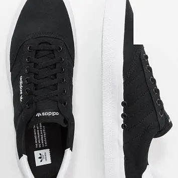 Adidas 3mc  - 2