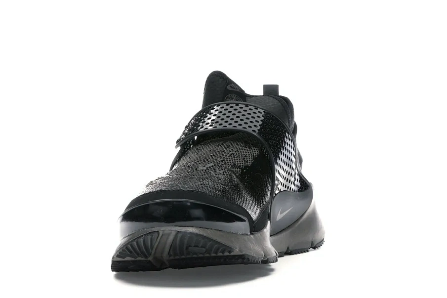 Фото № 4 с приближением к товару «‎Nike Sock Dart Mid Stone Island Black»