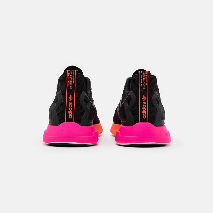 Фото № 3 с приближением к товару «‎Adidas ZX 2K Flux Shoes »
