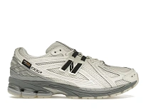 Фото № 1 с приближением к товару «‎New Balance 1906R»