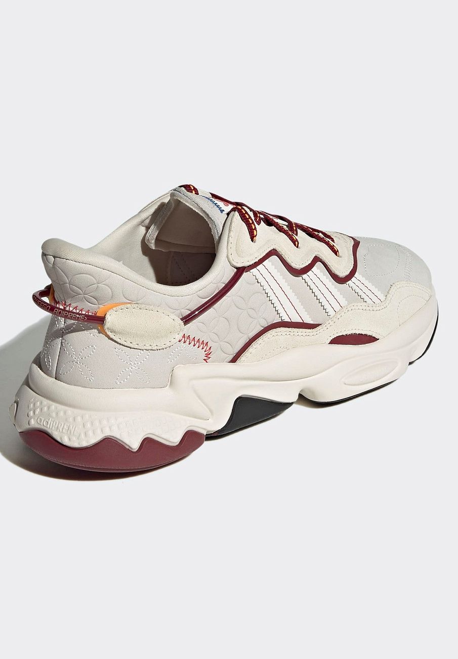 Фото № 4 с приближением к товару «‎Adidas Ozweego »