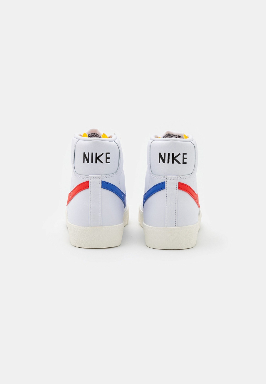 Фото № 3 с приближением к товару «‎Nike Blazer 77 »