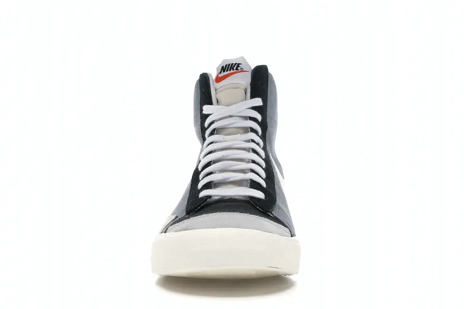 Фото № 2 с приближением к товару «‎Nike Blazer Mid 77 Vintage Cool Grey White Black»