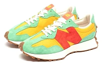 Фото № 1 с приближением к товару «‎New Balance 327»