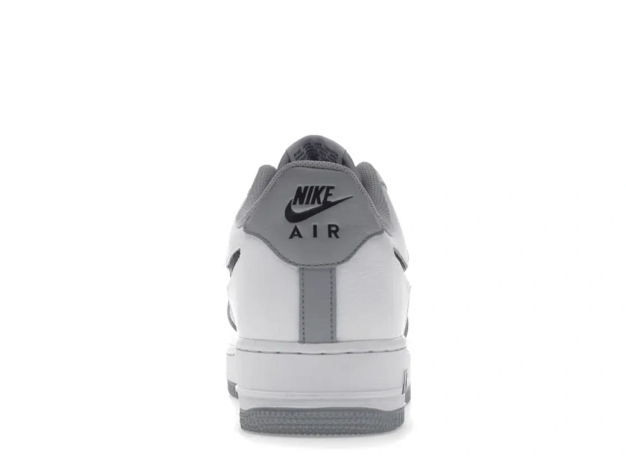 Фото № 4 с приближением к товару «‎Nike Air Force 1 Low Cut-Out White Grey Black Swoosh»