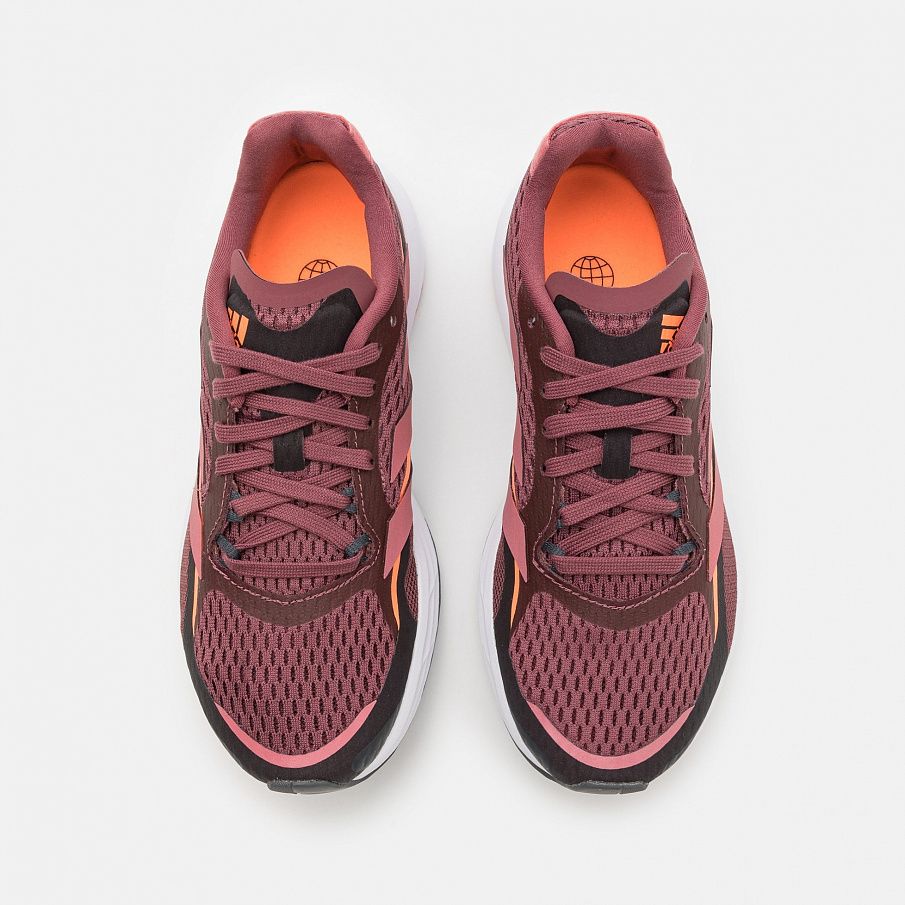 Фото № 4 с приближением к товару «‎Adidas Sl20.3»
