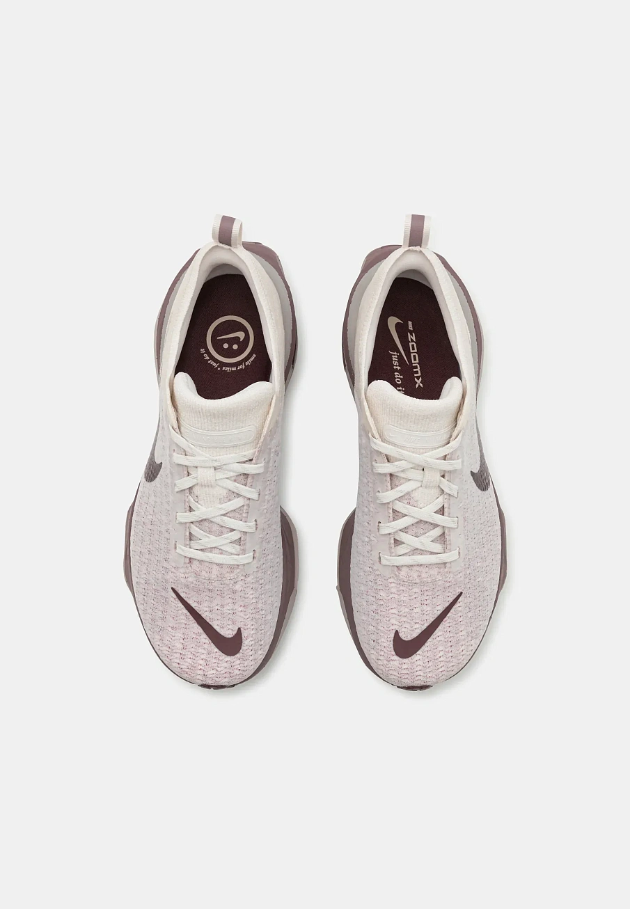 Фото № 4 с приближением к товару «‎ZOOMX INVINCIBLE RUN 3»