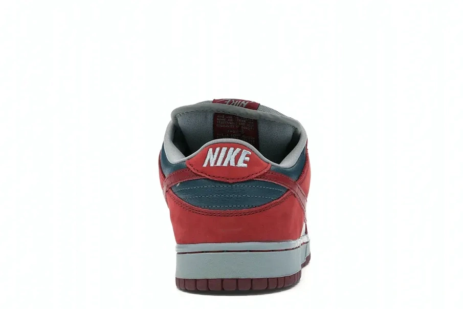 Фото № 4 с приближением к товару «‎Nike SB Dunk Low Shark»