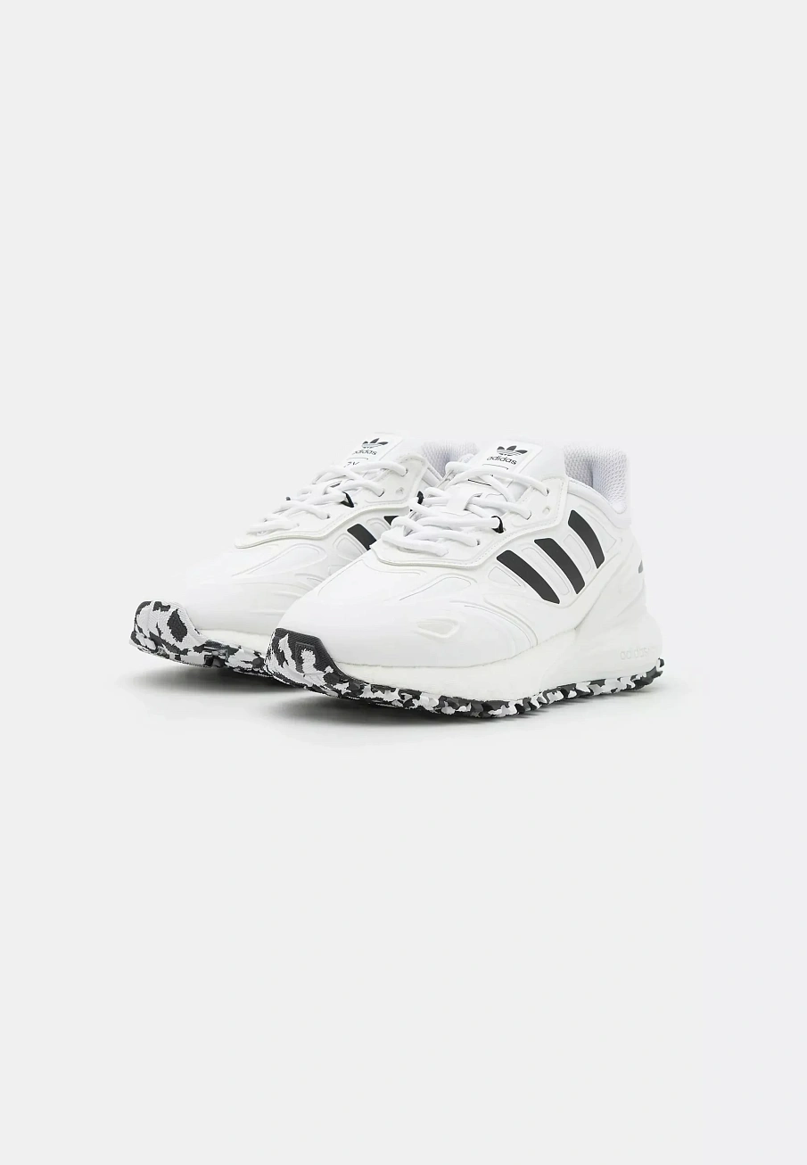 Фото № 2 с приближением к товару «‎ZX 2K BOOST 2.0 TRAIL UNISEX»