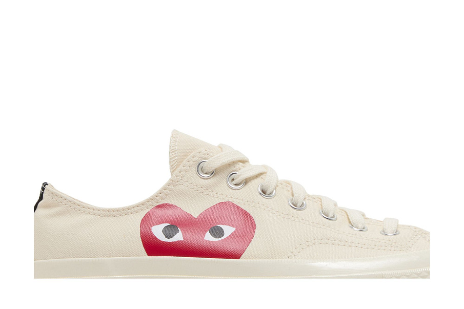 Фото № 3 с приближением к товару «‎Comme des Garçons Play x Converse Chuck 70 Low Milk 2023»