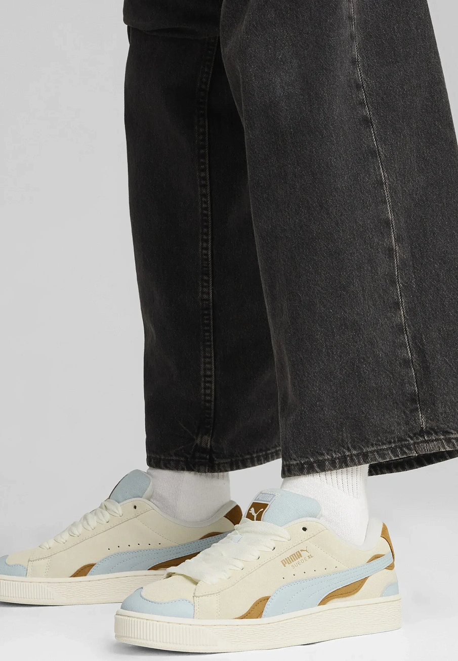 Фото № 1 с приближением к товару «‎PLAYFUL SNEAKERS UNISEX»