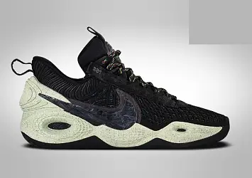 Nike Cosmic Unity Anthony Davis - 1