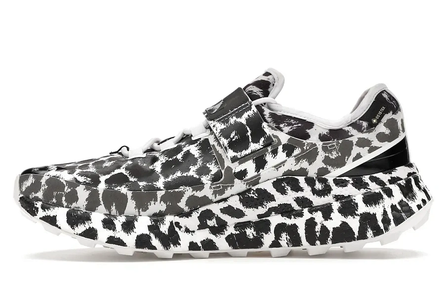 Фото № 3 с приближением к товару «‎adidas Outdoor Boost Stella McCartney Snow Leopard »