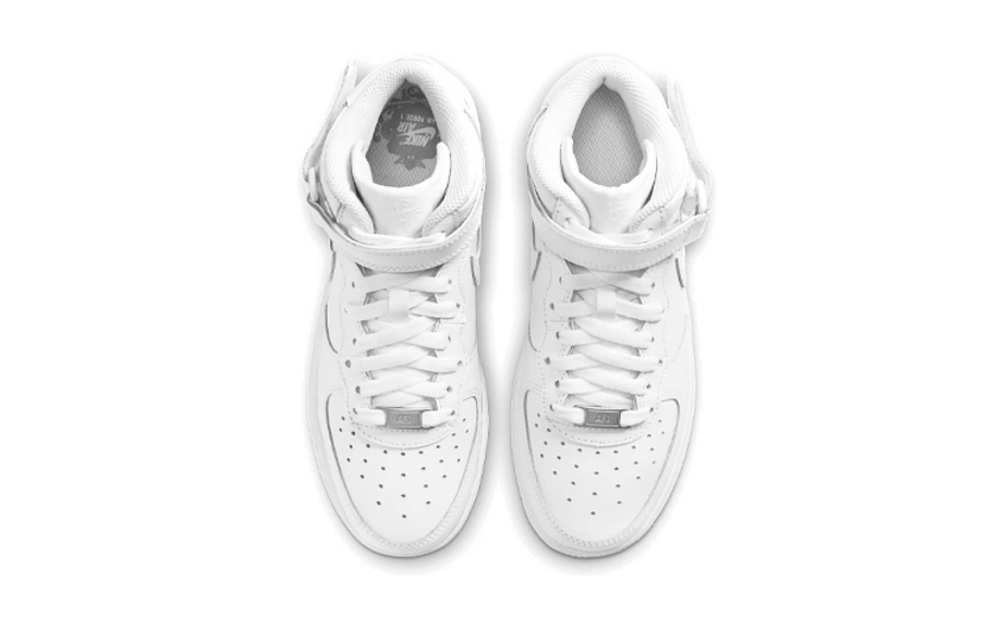 Фото № 4 с приближением к товару «‎Nike Air Force 1 Mid LE GS 'Triple White'»