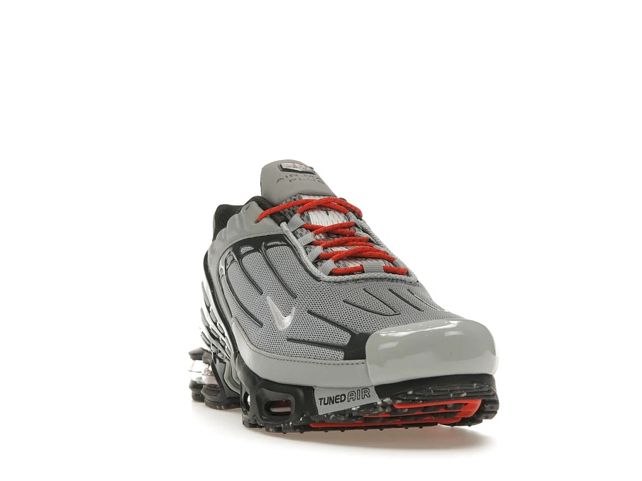 Фото № 2 с приближением к товару «‎Nike Air Max Plus 3 Light Smoke Grey Metallic Silver»