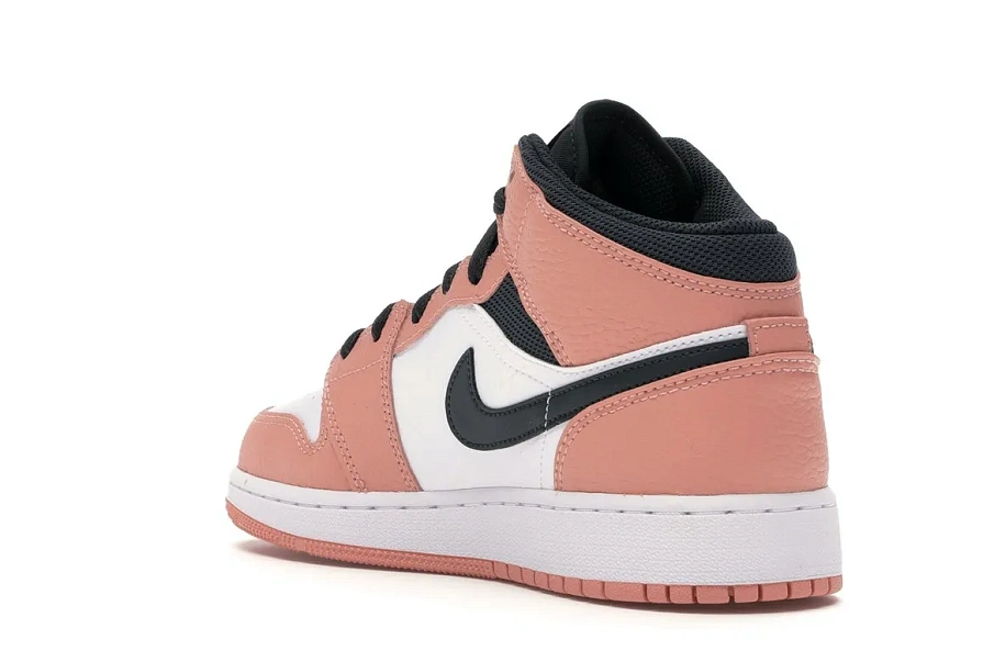 Фото № 5 с приближением к товару «‎Jordan 1 Mid Pink Quartz »
